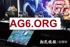 乌兹看Bin哥1剪3三杀，左手单杀红Q，单骑偷家：玩爽了！